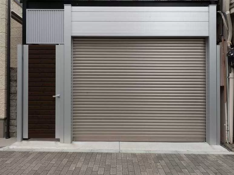 Porte de garage acier sur mesure