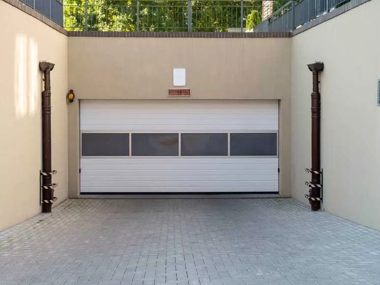 Porte de garage aluminium sur mesure