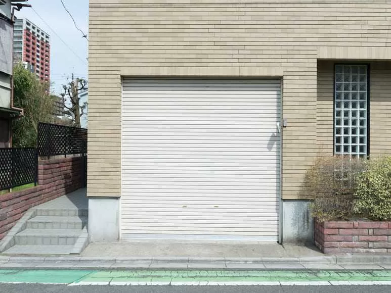Porte de garage enroulable sur mesure
