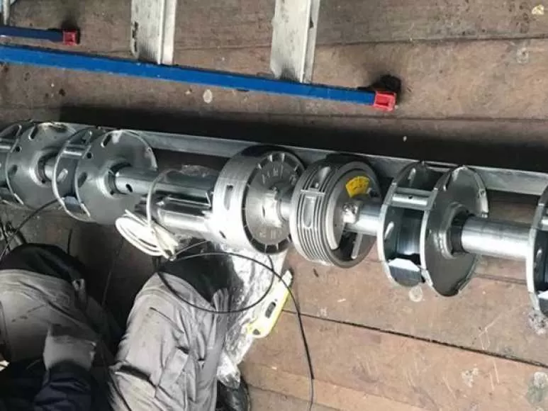 Remplacement de moteur de rideau métallique électrique à Paris 5