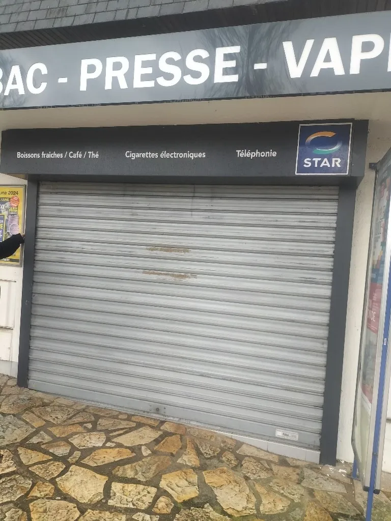 Réparation rideaux métalliques à 93260