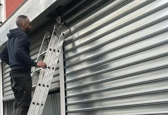 intervention rideau metallique commerce